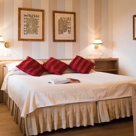 Gallia Palace - Relais & Chateaux