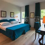 Gallia Palace - Relais & Chateaux Hotell