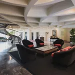 Gallia Palace - Relais & Chateaux Hotell 5*