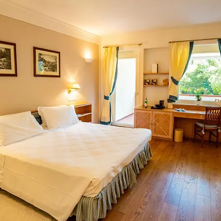Gallia Palace - Relais & Chateaux Hotel 5*